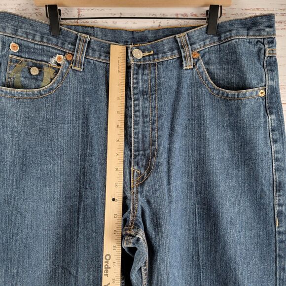 True Religion Jeans Mens Size 39 x 34 Straight Leg Blue Denim M242301H4 - Picture 7 of 16